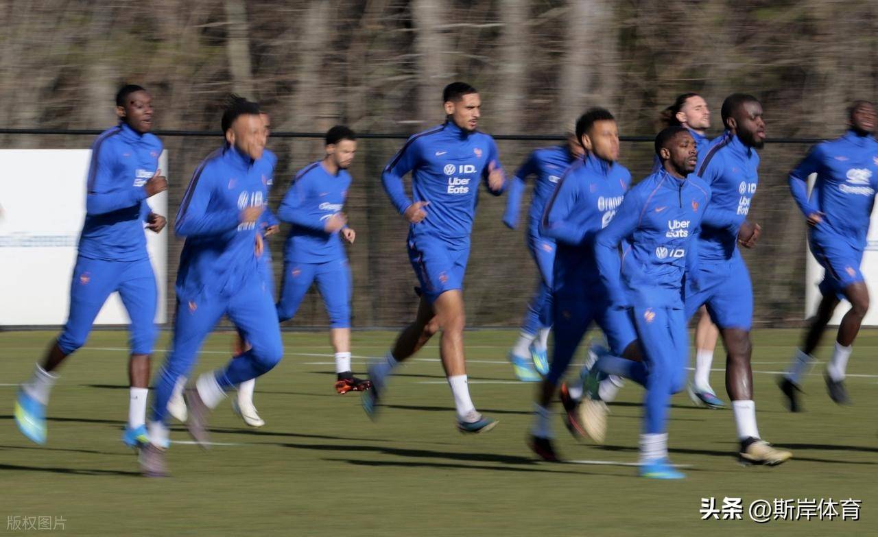 KAIYUN SPORT体育娱乐-包含内马尔与40激战法国队分钟西亚卡姆在中国队比赛中状态火爆，现场解说直呼：里尔复出首秀备战亚冠的词条